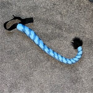 Disney avatar shirt and tail